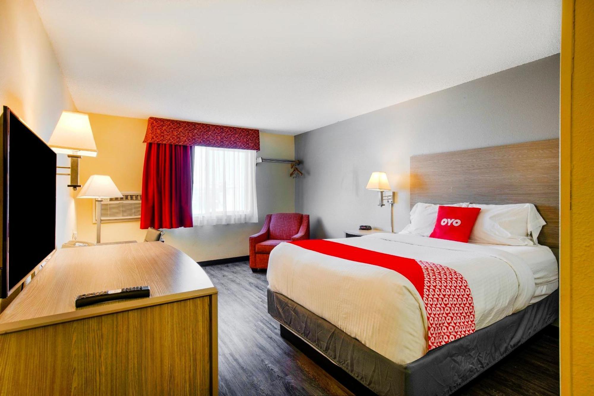 Oyo Hotel Castle Rock Co Downtown Экстерьер фото