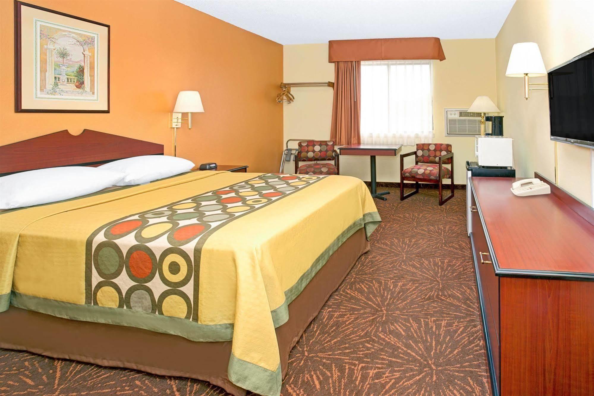 Oyo Hotel Castle Rock Co Downtown Экстерьер фото